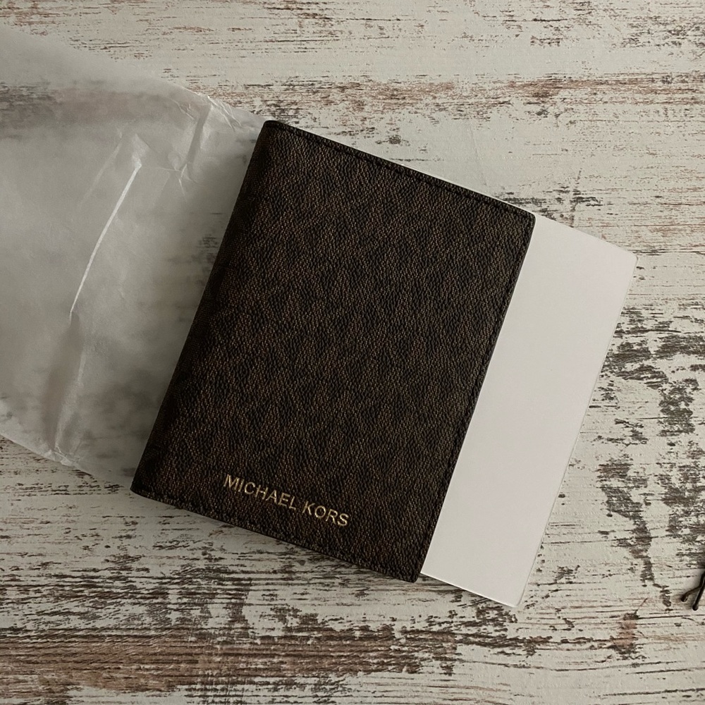 Michael Kors passport holder